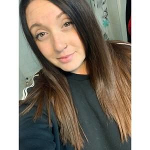 Meet your Posher, Latasha